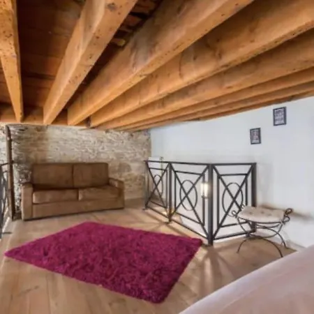 Lägenhet Guestready - Bright And Modern Croix-paquet Loft